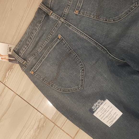 Lee midrise Capri - Picture 8 of 9